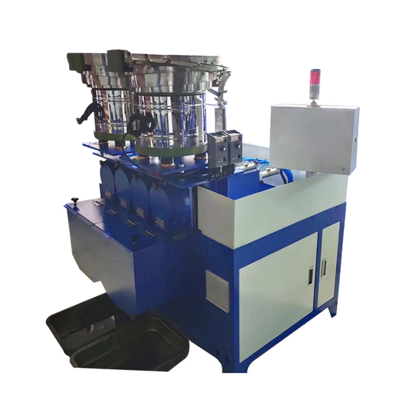 자동 너트 태핑 머신